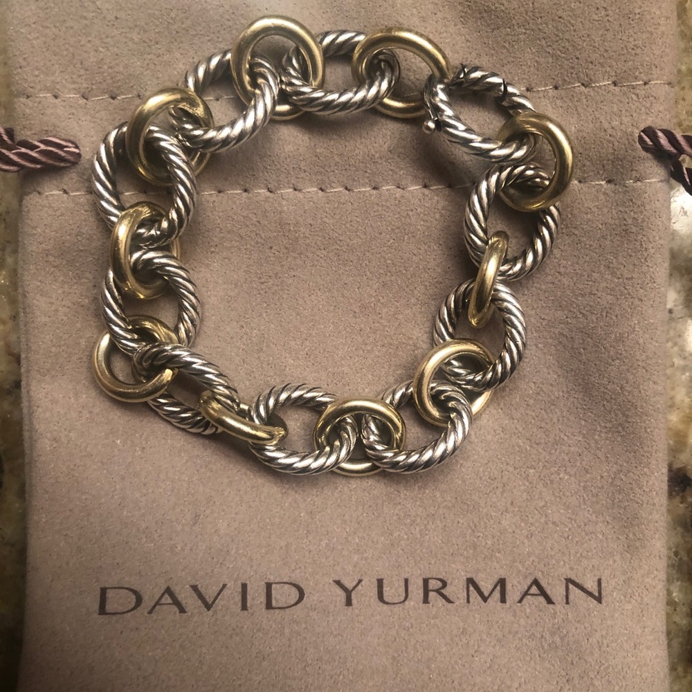 Yurman “Oval” Link Bracelet w/Gold retail 1300.00!